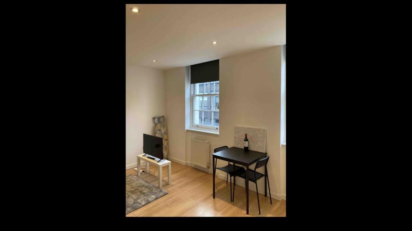 Two Double Bedroom Flat In Soho 伦敦 外观 照片